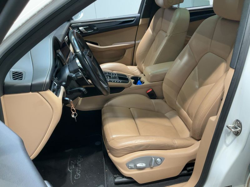 Porsche Macan Basis 2019 – снимка 16