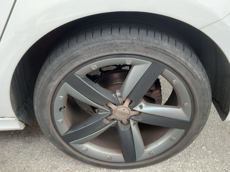 Audi A1 Sportback 1.6 TDI Attraction 2014 – снимка 5