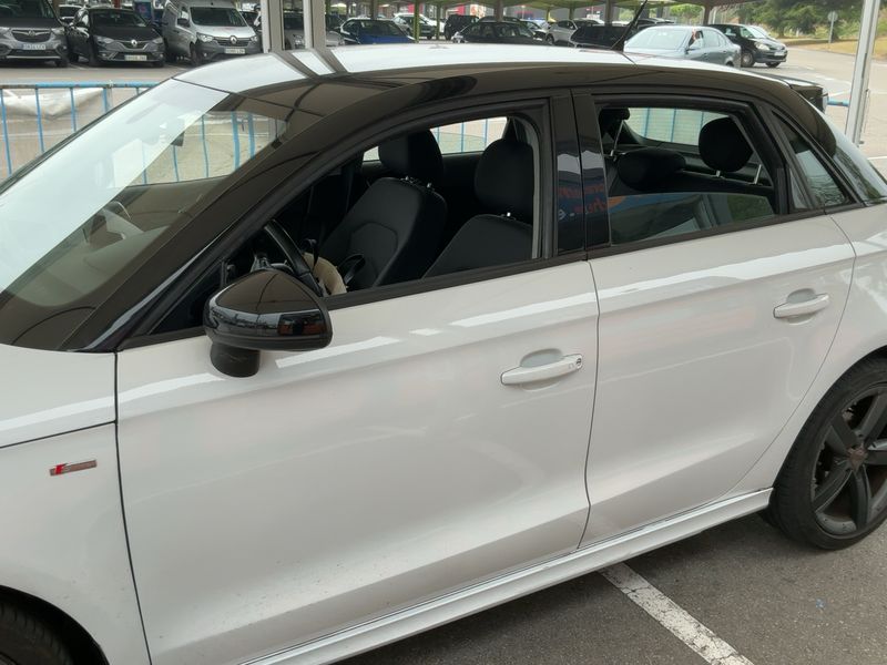 Audi A1 Sportback 1.6 TDI Attraction 2014 – снимка 4