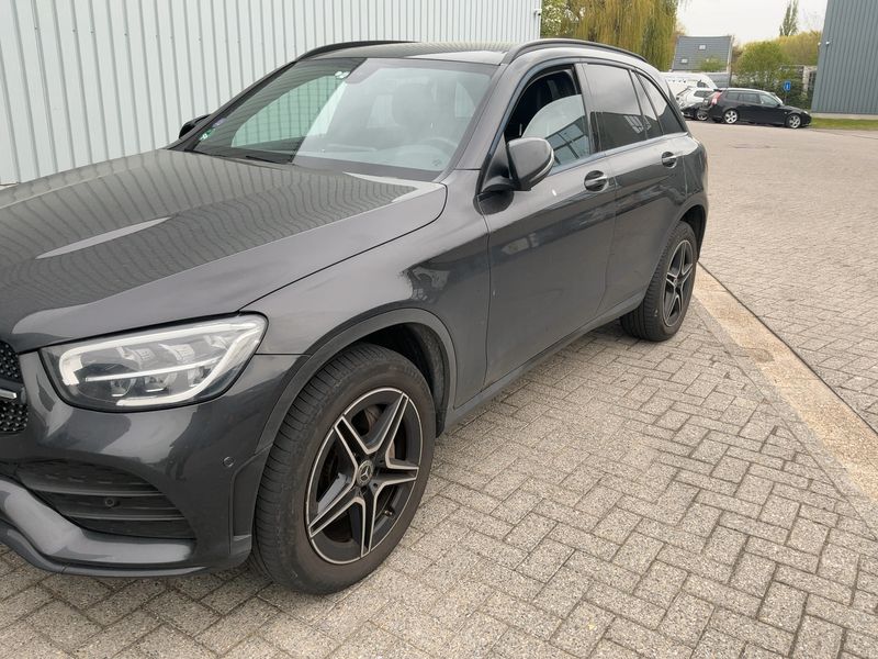 Mercedes-Benz GLC-Klasse GLC 300 de 4Matic AMG Line 2022 – снимка 2
