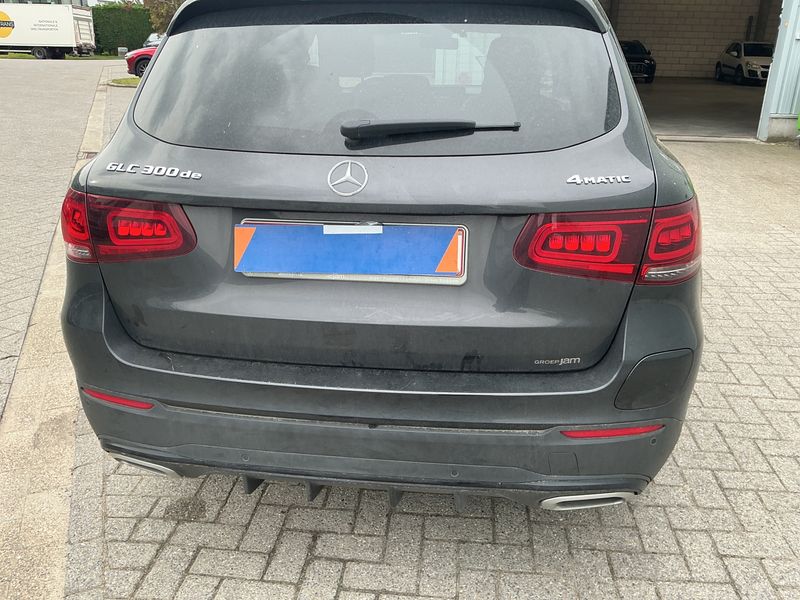 Mercedes-Benz GLC-Klasse GLC 300 de 4Matic AMG Line 2022 – снимка 48