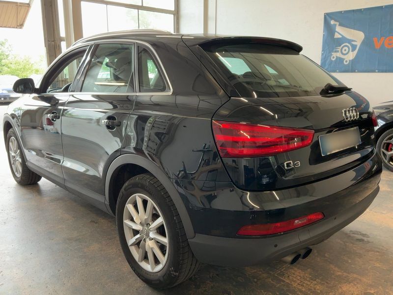 Audi Q3 2.0 TDI Ambiente 2013 – снимка 6