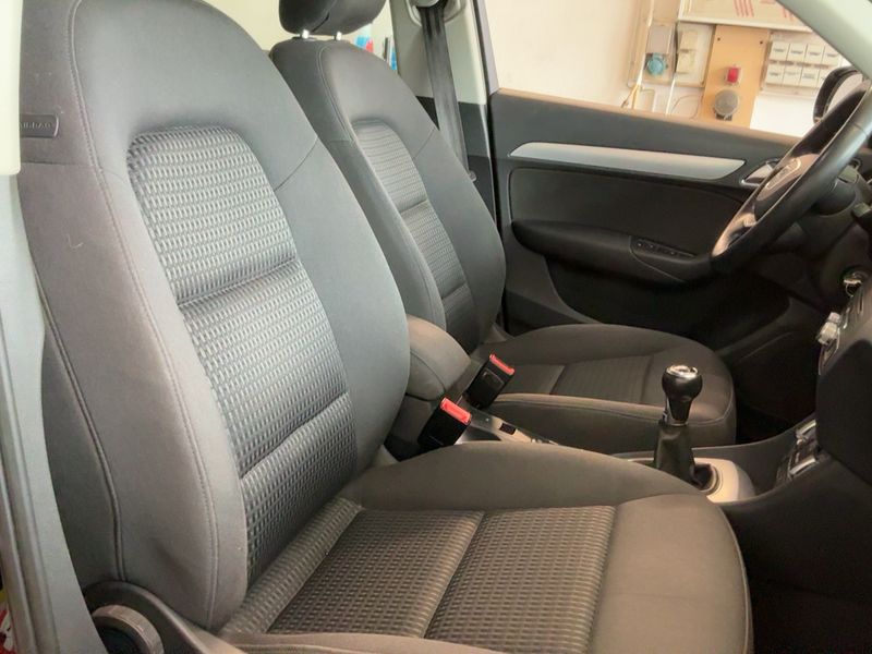 Audi Q3 2.0 TDI Ambiente 2013 – снимка 17