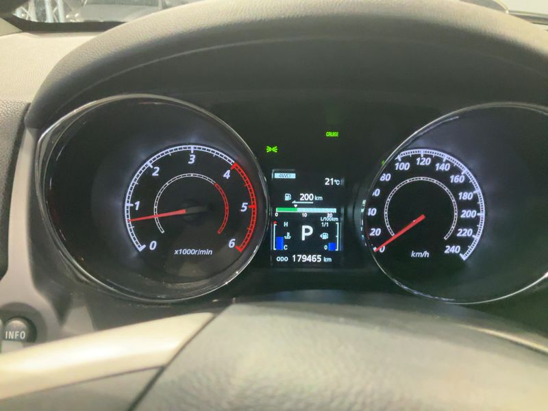 Mitsubishi ASX 2.2 DI-D Top 4WD 2015 – снимка 19