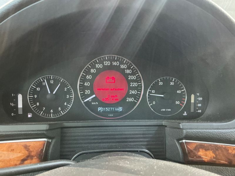 Mercedes-Benz E-Klasse E 220 CDI Elegance 2003 – снимка 4