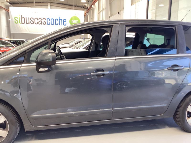 Peugeot 5008 1.6 Blue-HDi Active Business 2016 – снимка 4
