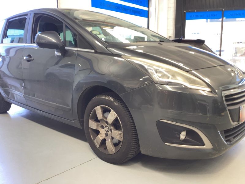 Peugeot 5008 1.6 Blue-HDi Active Business 2016 – снимка 12