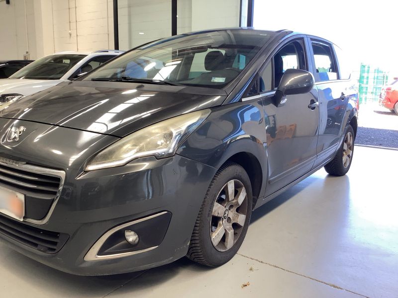 Peugeot 5008 1.6 Blue-HDi Active Business 2016 – снимка 1