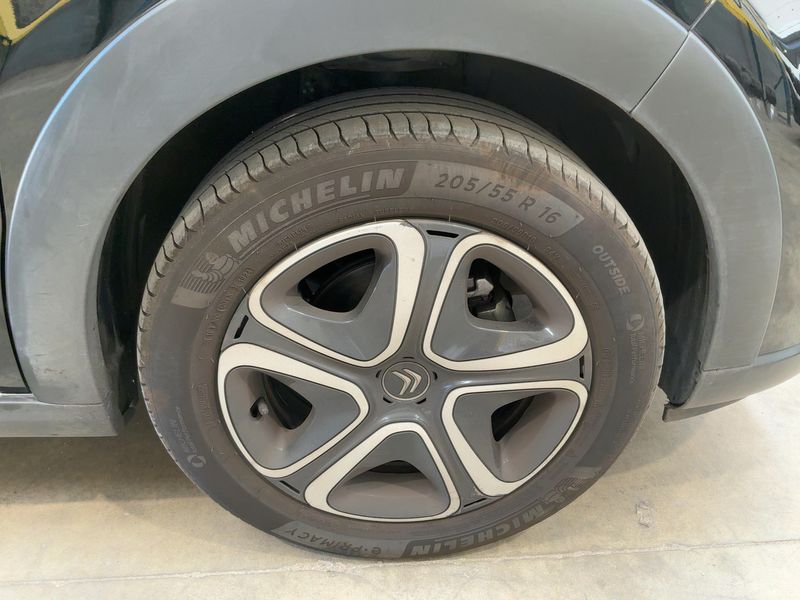 Citroen C3 1.2 PureTech YOU 2024 – снимка 11