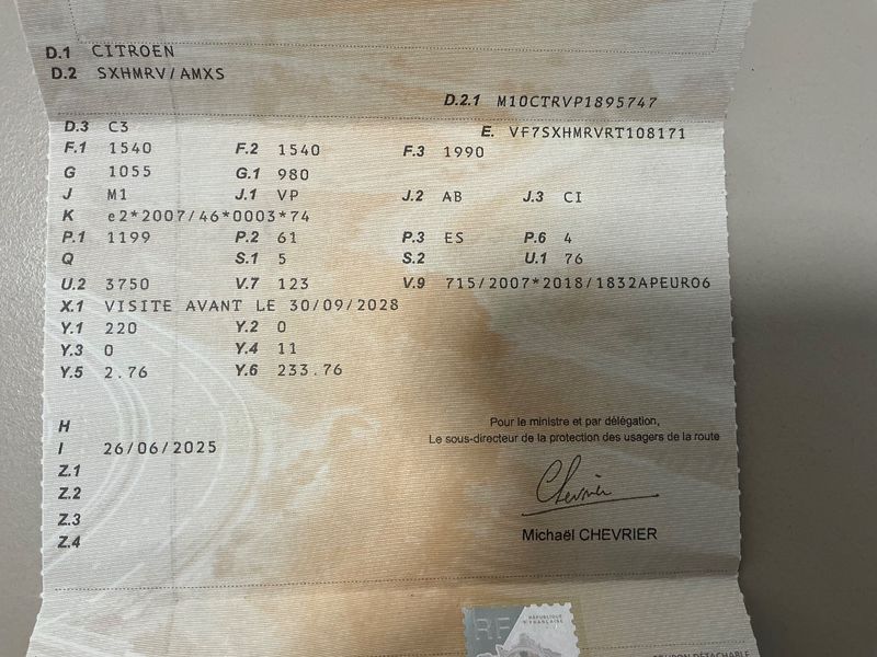 Citroen C3 1.2 PureTech YOU 2024 – снимка 20