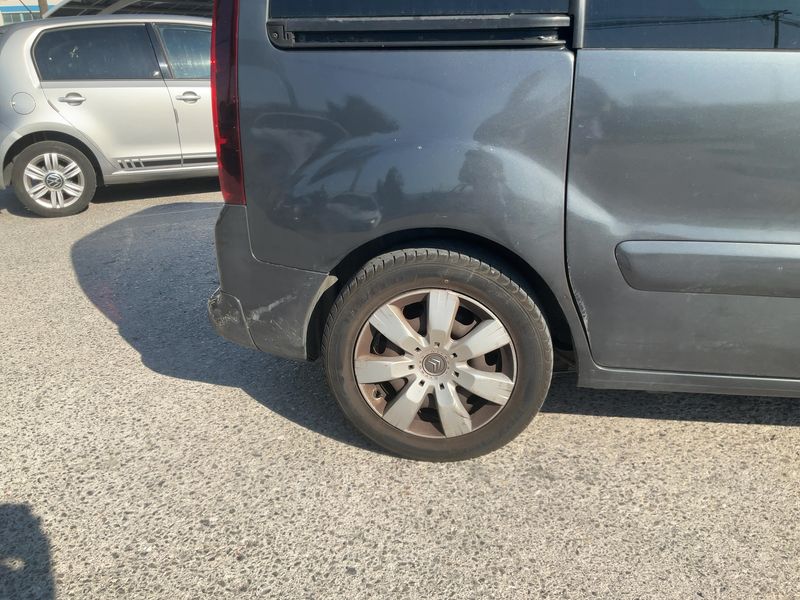 Citroen Berlingo 1.2 PureTech Shine 2018 – снимка 9