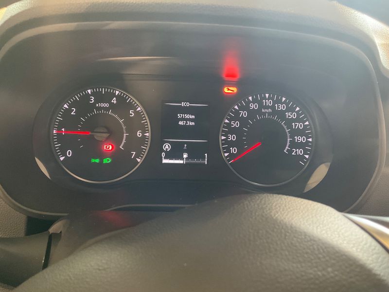 Dacia Duster 1.6 SCe LPG Prestige 2019 – снимка 18