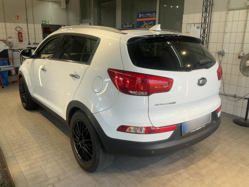 Kia Sportage 2.0 CRDi Spirit 4WD 2015 – снимка 6