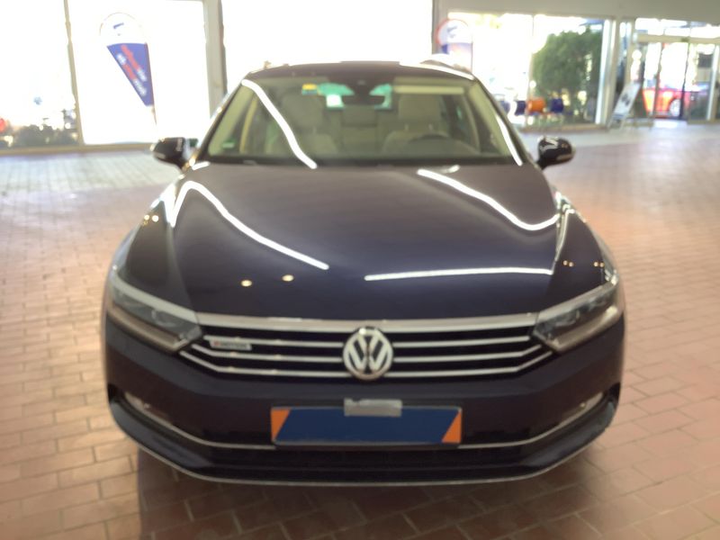 Volkswagen Passat 2.0 TDI Highline 4Motion BlueMotion Tech 2015 – снимка 14