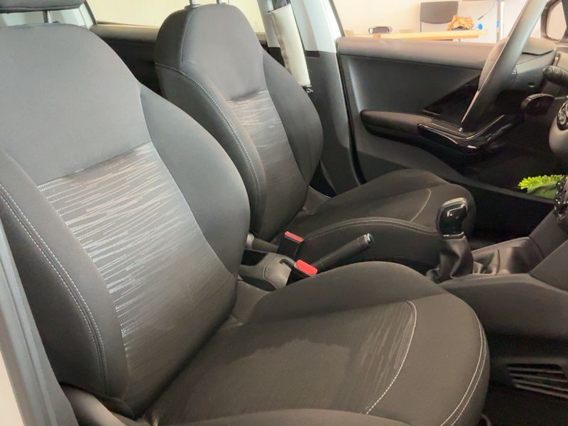 Peugeot 208 1.6 Blue-HDi Affaire Pack Clim 2015 – снимка 16