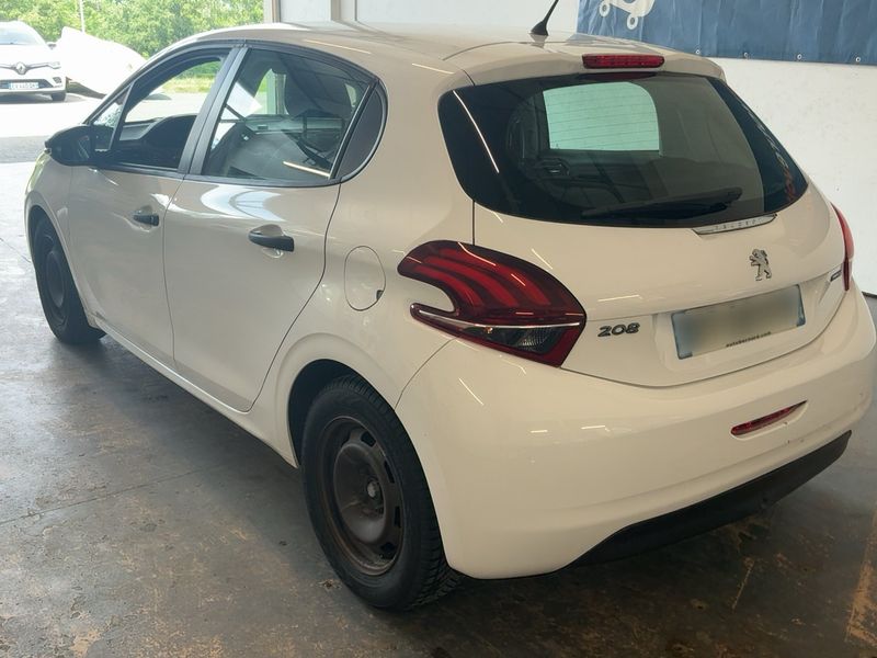 Peugeot 208 1.6 Blue-HDi Affaire Pack Clim 2015 – снимка 6