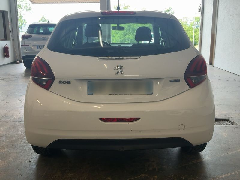 Peugeot 208 1.6 Blue-HDi Affaire Pack Clim 2015 – снимка 7