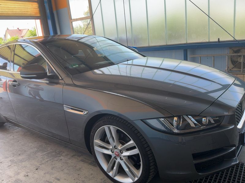 Jaguar XE 20d Portfolio 2017 – снимка 12