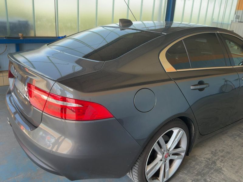 Jaguar XE 20d Portfolio 2017 – снимка 8