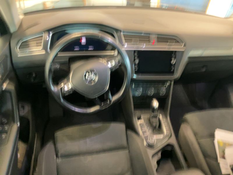 Volkswagen Tiguan 2.0 TDI Highline 4Motion BlueMotion Tech 2018 – снимка 18