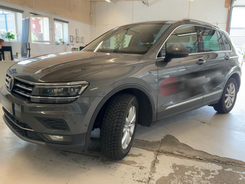 Volkswagen Tiguan 2.0 TDI Highline 4Motion BlueMotion Tech 2018 – снимка 1