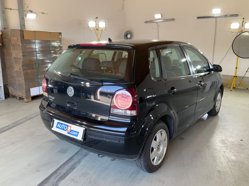 Volkswagen Polo 1.2 Cool Family 2008 – снимка 2