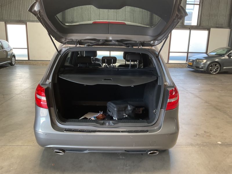 Mercedes-Benz B-Klasse B 180 CDI 2014 – снимка 15