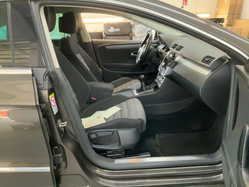 Volkswagen CC 2.0 TDI BlueMotion Tech 2014 – снимка 17