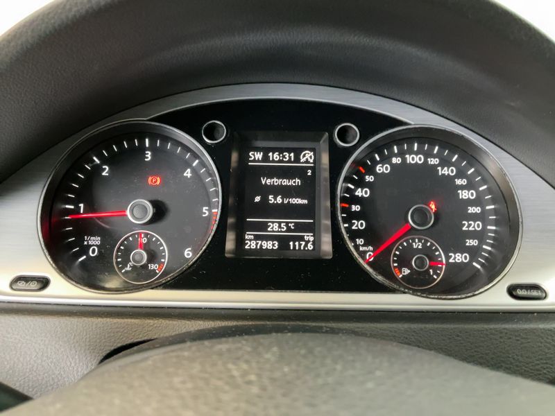 Volkswagen CC 2.0 TDI BlueMotion Tech 2014 – снимка 19