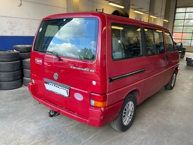 Volkswagen T4 Caravelle 2.4 Diesel 1991 – снимка 2