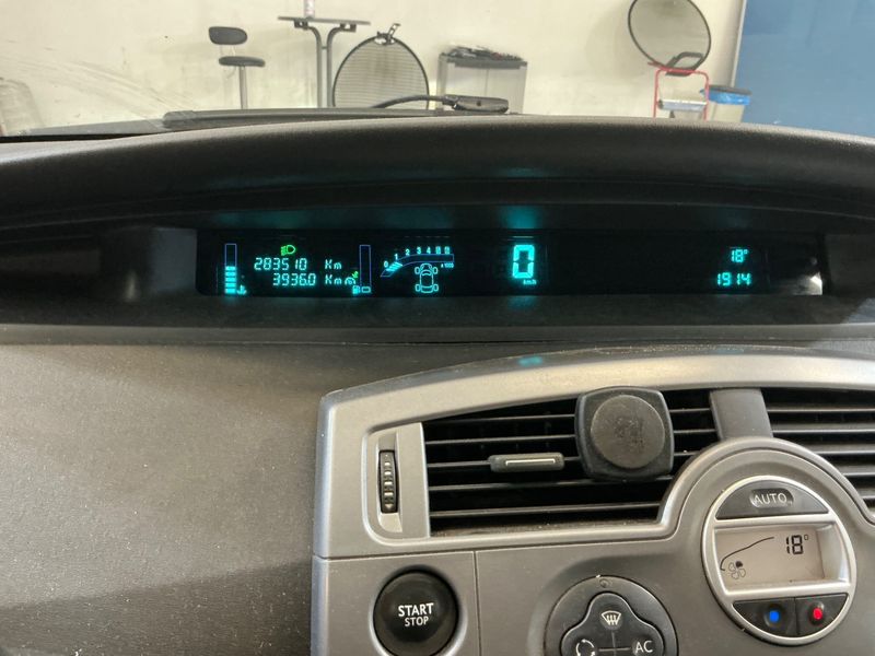 Renault Grand Scenic 2.0 dCi Exception 2007 – снимка 4