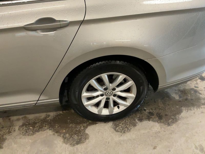 Volkswagen Passat 2.0 TDI Comfortline BlueMotion Tech 2017 – снимка 5