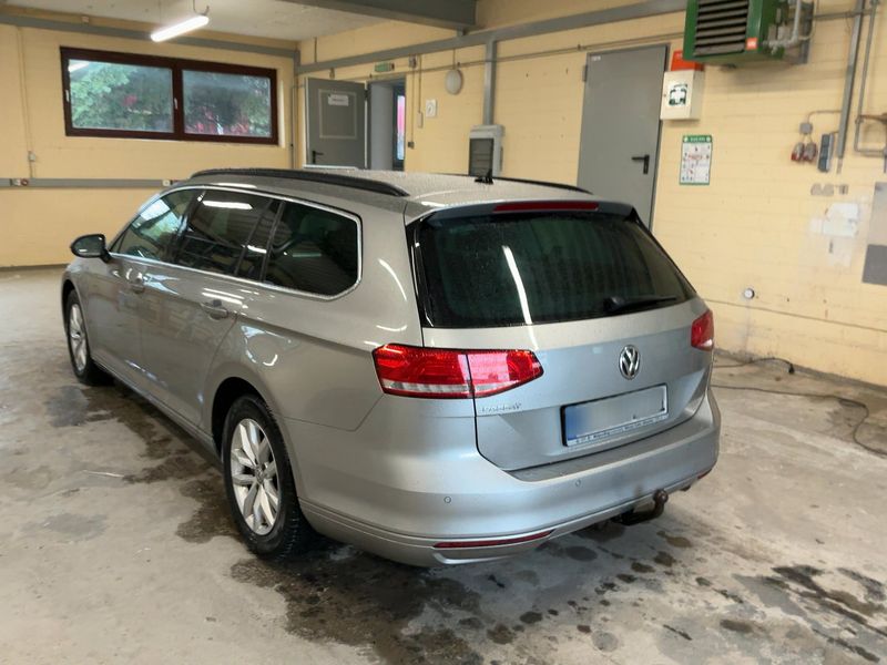 Volkswagen Passat 2.0 TDI Comfortline BlueMotion Tech 2017 – снимка 6