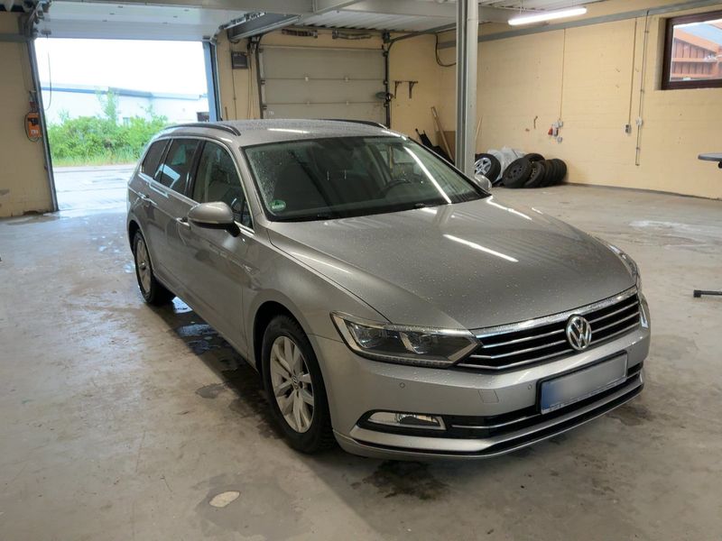 Volkswagen Passat 2.0 TDI Comfortline BlueMotion Tech 2017 – снимка 12