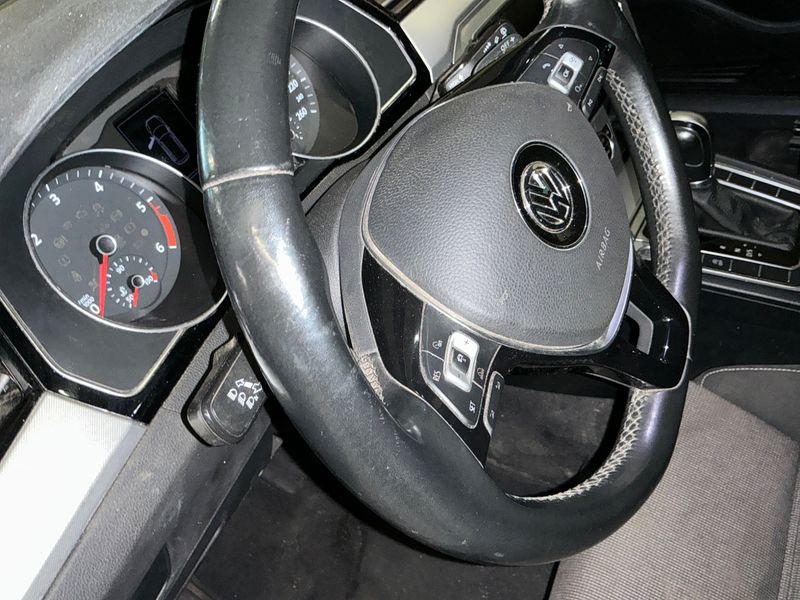 Volkswagen Passat 2.0 TDI Comfortline BlueMotion Tech 2017 – снимка 30
