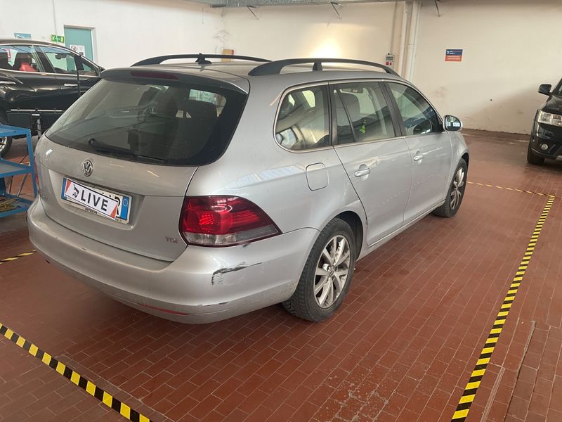 Volkswagen Golf VI 1.6 TDI Comfortline 2011 – снимка 2