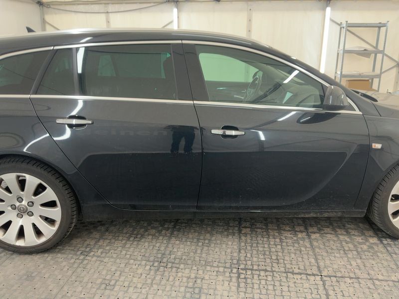 Opel Insignia Sports Tourer 2.0 CDTI Innovation 2015 – снимка 10