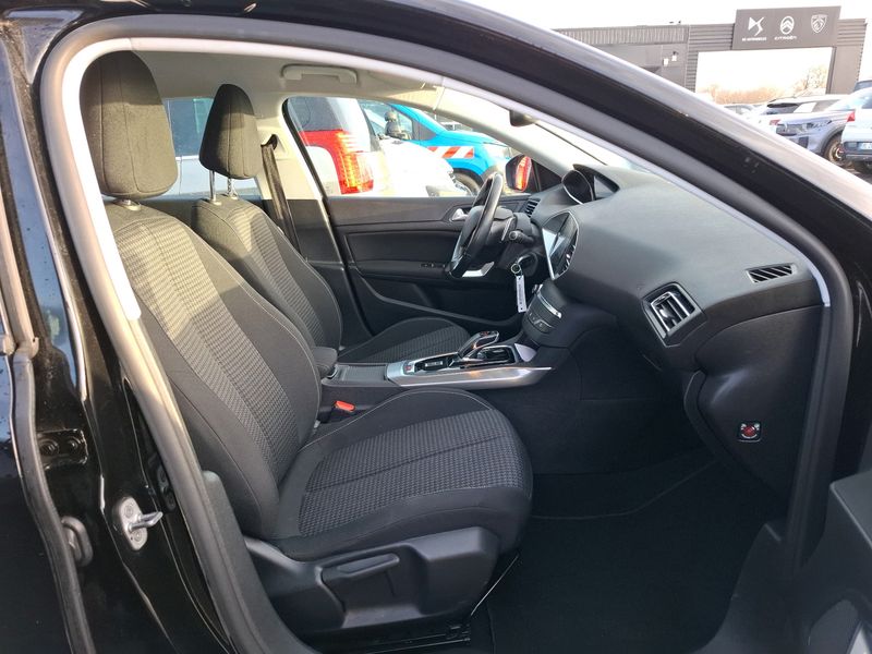 Peugeot 308 1.2 PureTech Active Business 2019 – снимка 9
