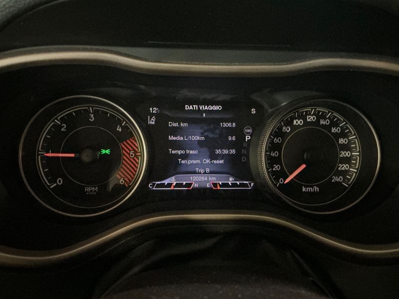Jeep Cherokee 2.0 M-Jet Limited 4WD 2014 – снимка 18