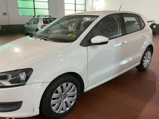 Volkswagen Polo 1.6 TDI Comfortline 2013 – снимка 2