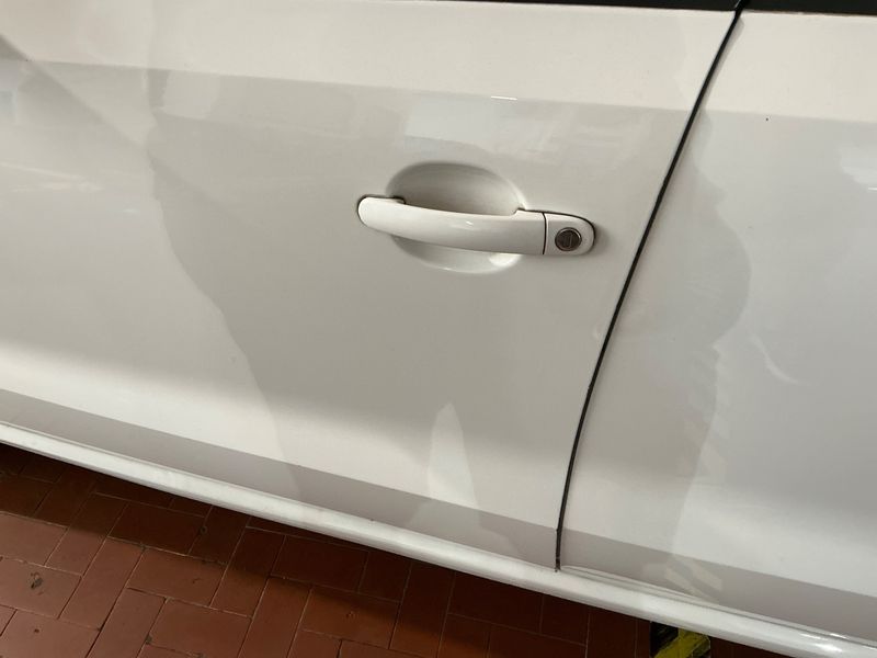 Volkswagen Polo 1.6 TDI Comfortline 2013 – снимка 24