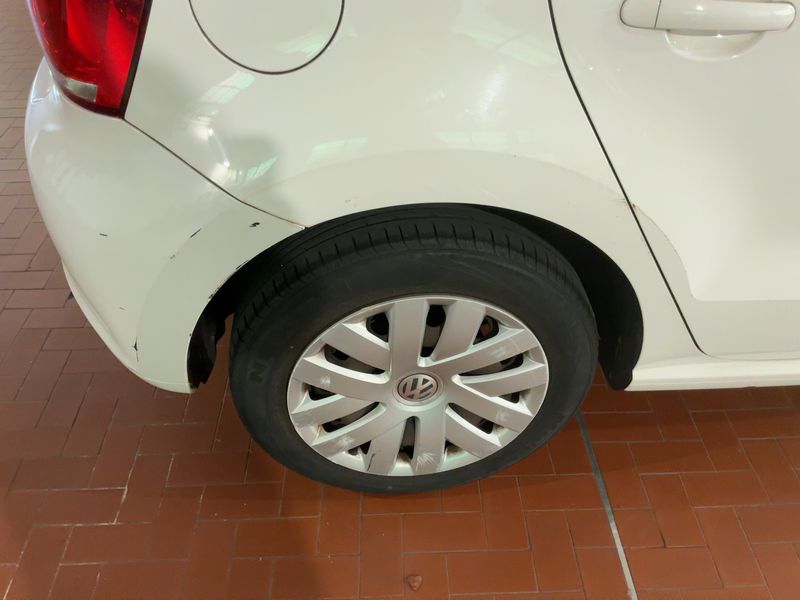 Volkswagen Polo 1.6 TDI Comfortline 2013 – снимка 9