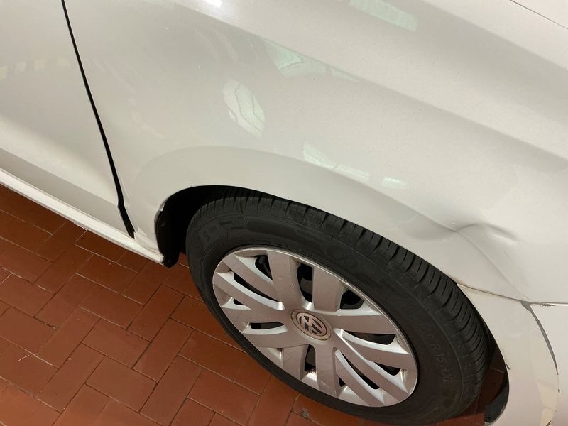 Volkswagen Polo 1.6 TDI Comfortline 2013 – снимка 21