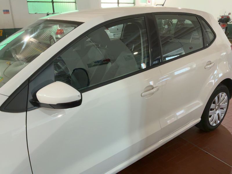 Volkswagen Polo 1.6 TDI Comfortline 2013 – снимка 4
