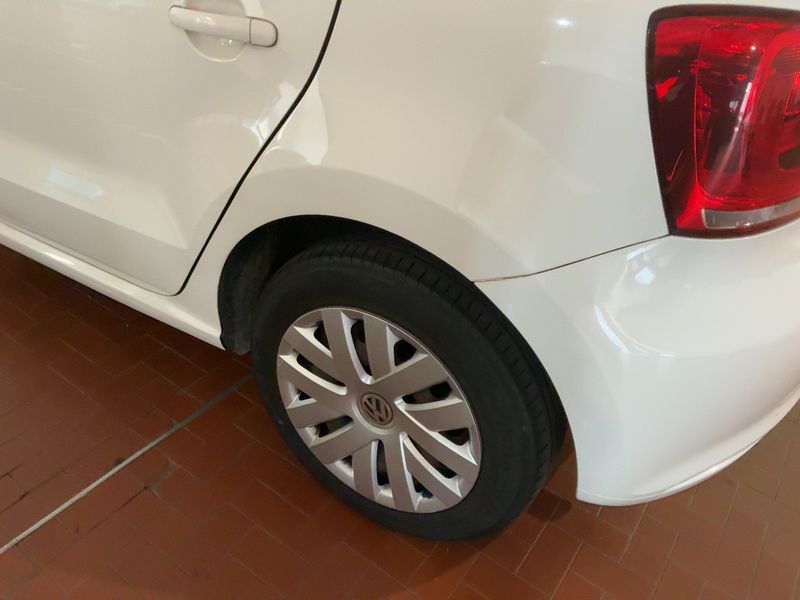 Volkswagen Polo 1.6 TDI Comfortline 2013 – снимка 5