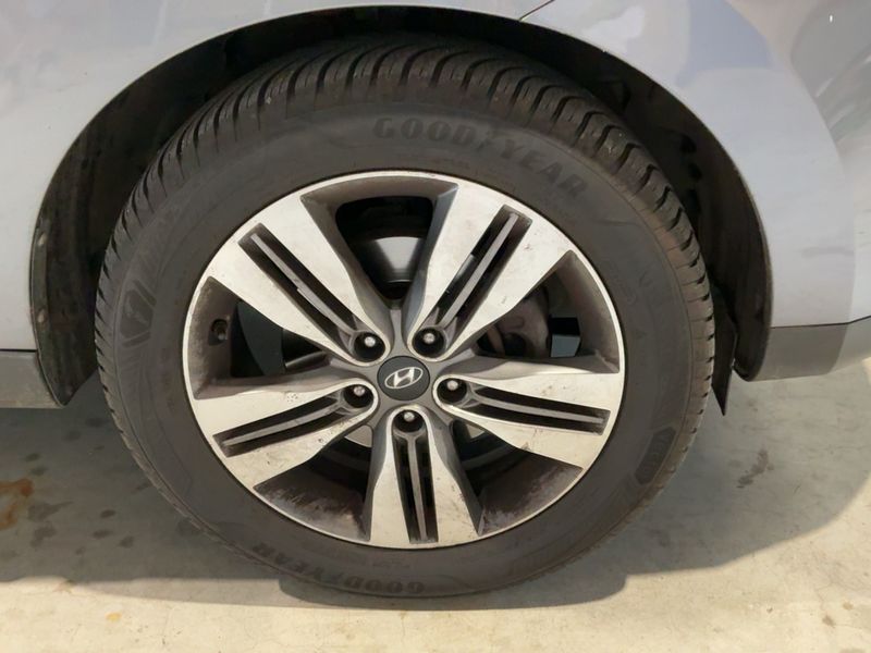 Hyundai ix35 1.7 CRDi Premium Limited Blue 2WD 2014 – снимка 11