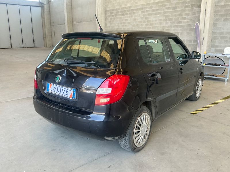 Skoda Fabia 1.2 TSI Style 2012 – снимка 2
