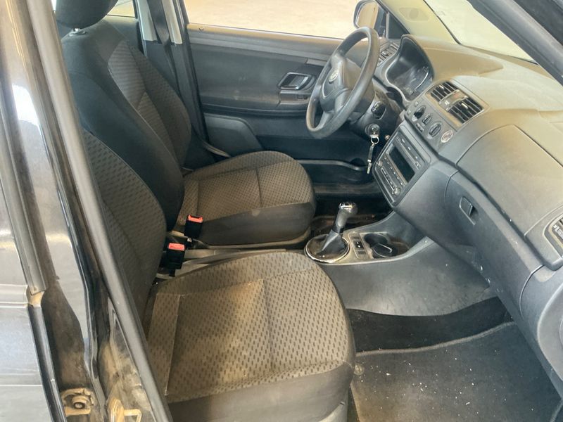 Skoda Fabia 1.2 TSI Style 2012 – снимка 3