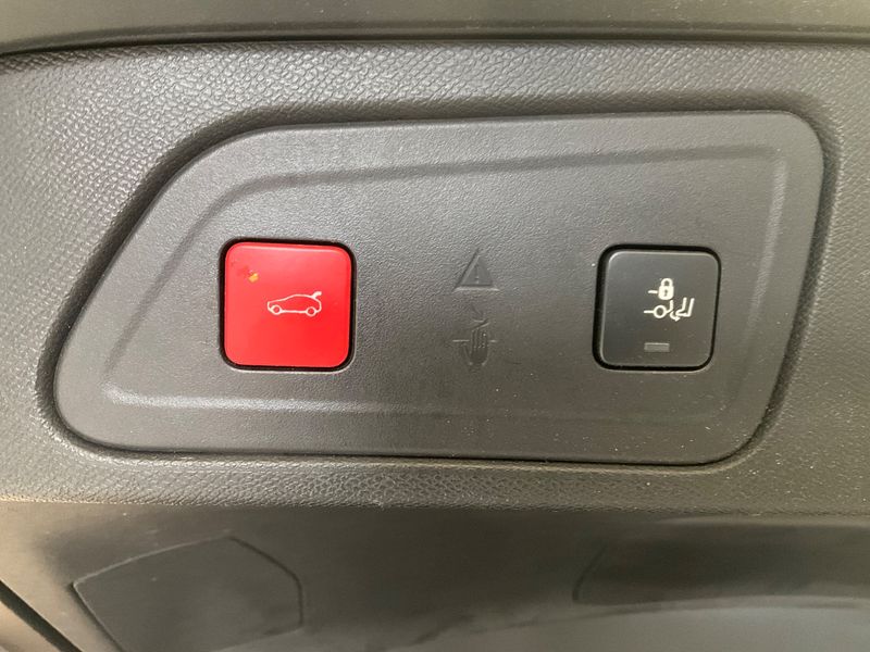 Citroen C5 Aircross 1.5 Blue-HDi Feel 2020 – снимка 30