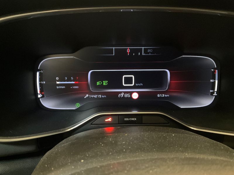 Citroen C5 Aircross 1.5 Blue-HDi Feel 2020 – снимка 18